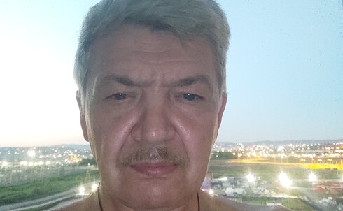 Вокалист