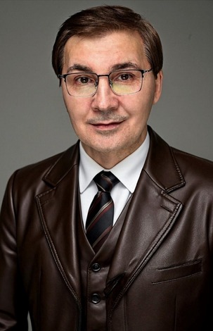 АНДРЕЙ АРТАМОНОВ