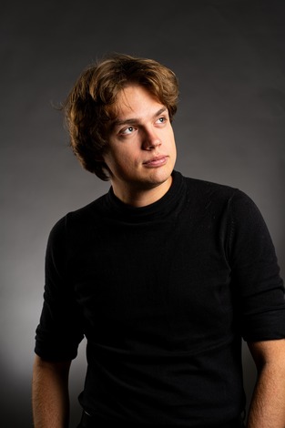 Максим Александров